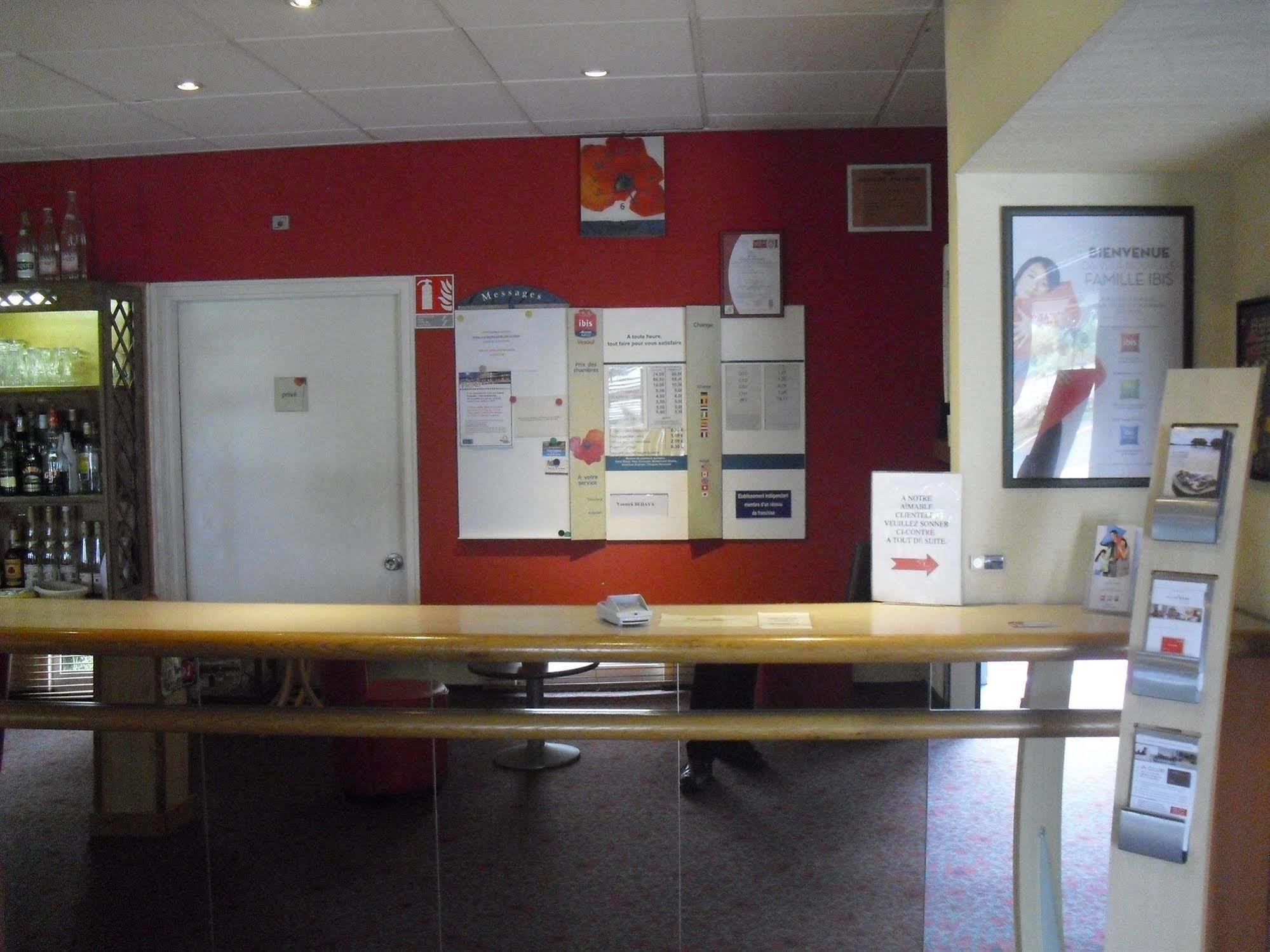 Ibis Vesoul Hotel Exterior photo