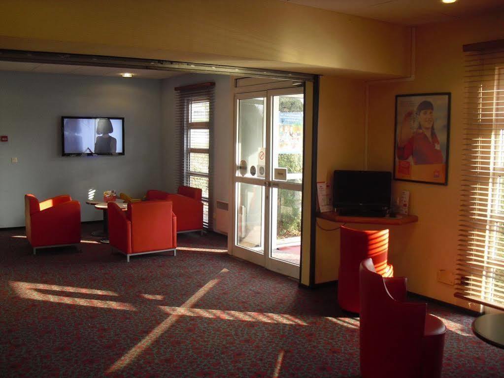 Ibis Vesoul Hotel Exterior photo